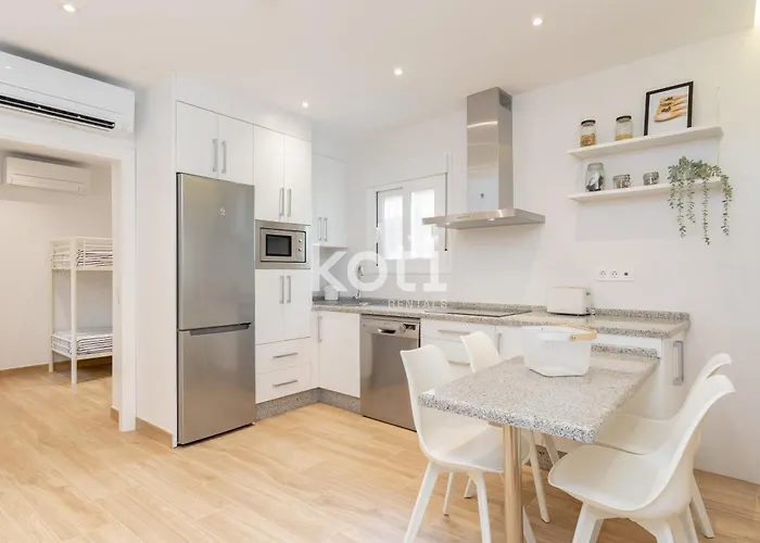 Semesterbostad Koti - Casita Rosario Pino Rooftop Y Bbq Fuengirola